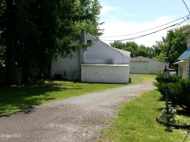 34 Halfmoon Drive, Waterford, NY, photo 4