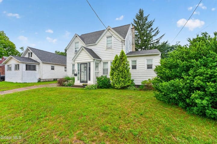 806 Curry Road, Rotterdam, NY, photo 3