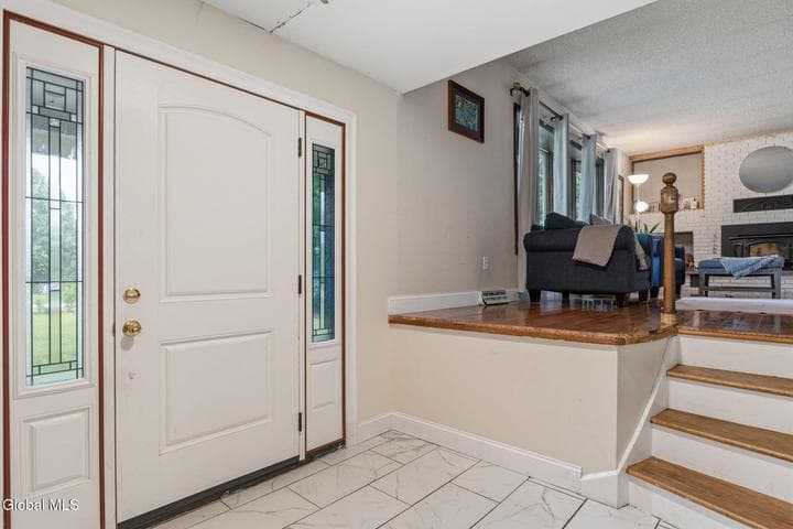 23 Sunset Drive, Queensbury, NY, photo 4