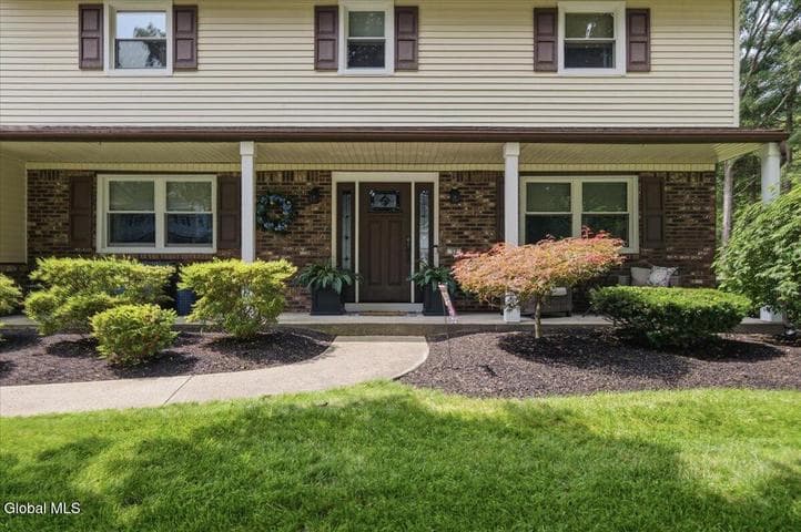 32 Pebble Beach Drive, Clifton Park, NY, photo 3