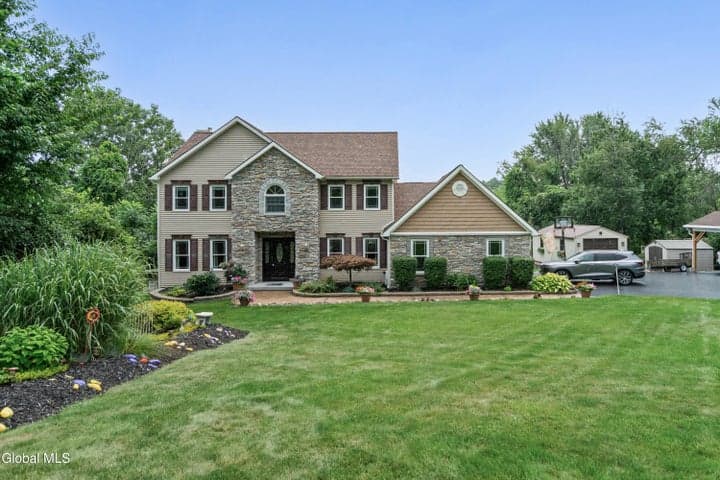 316 Farm To Market Road, Halfmoon, NY, photo 2
