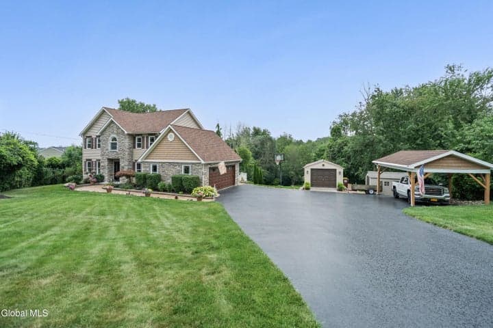316 Farm To Market Road, Halfmoon, NY, photo 4