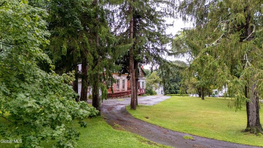 15 E State Street, Gloversville, NY, photo 5