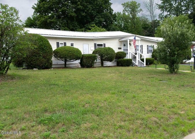 309 Ash Street, Corinth, NY, photo 1