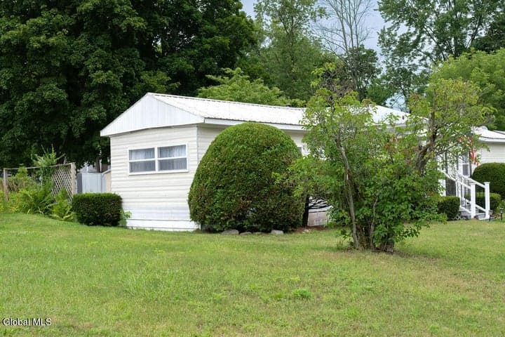 309 Ash Street, Corinth, NY, photo 4