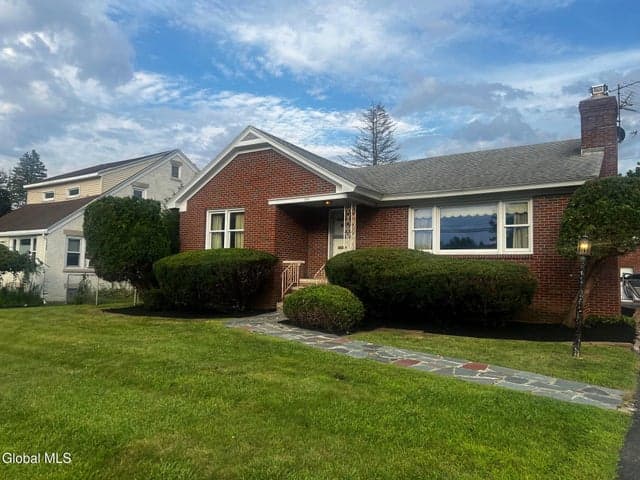 826 New Scotland Avenue, Albany, NY, photo 2