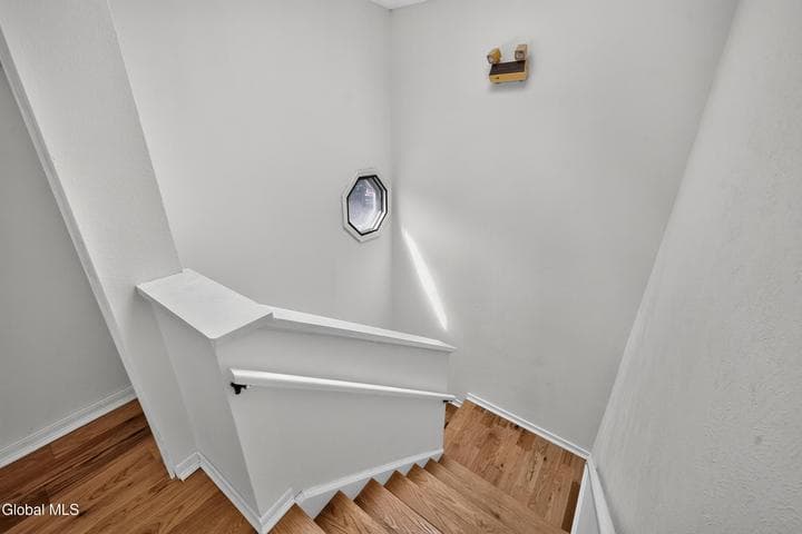 204 Victory Way, Halfmoon, NY, photo 3
