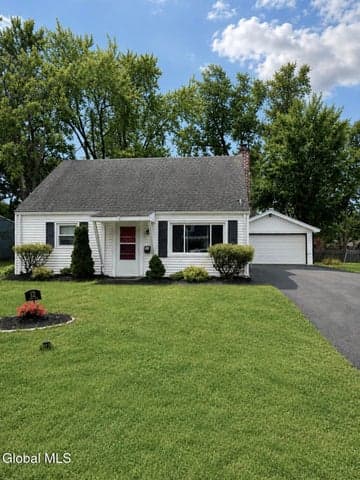 12 David Road, Latham, NY
