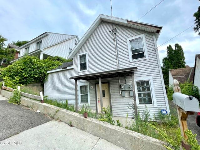 197 Vrooman Avenue, Amsterdam, NY