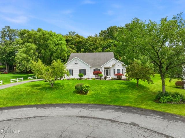 6 Sawyer Place, Cohoes, NY