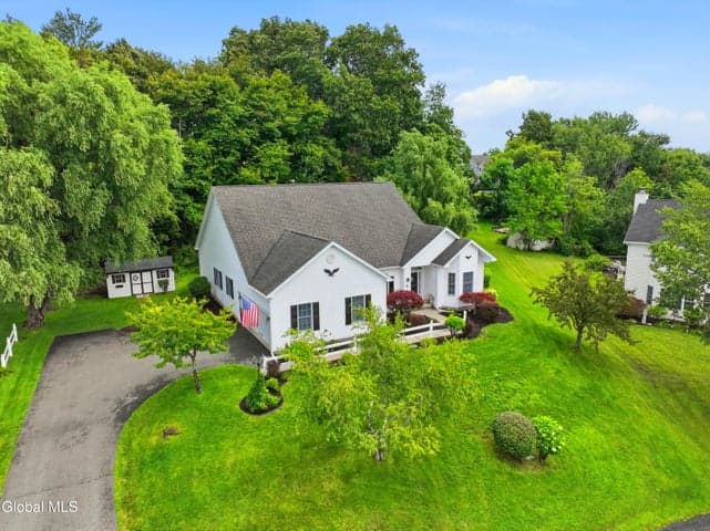 6 Sawyer Place, Cohoes, NY