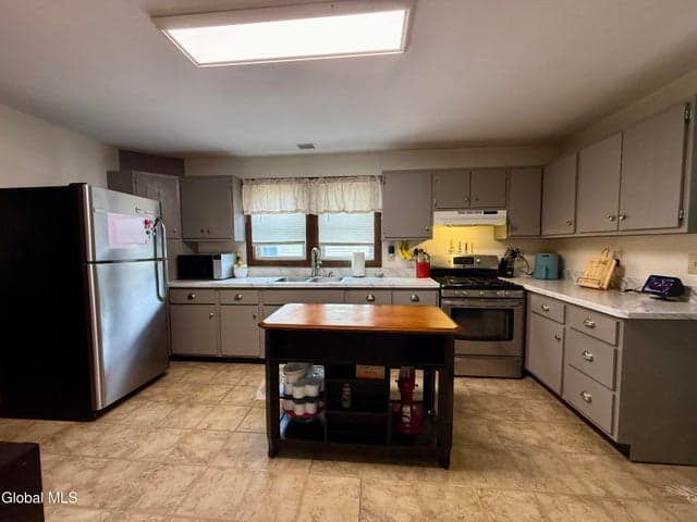 7 Dudley Street, Glens Falls, NY, photo 3