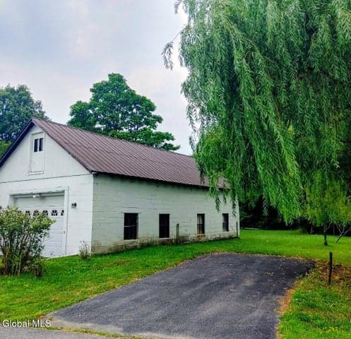 17 Abercrombie Street, Ticonderoga, NY, photo 4