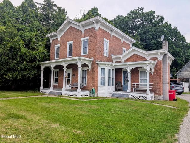2686 Main Street, Crown Point, NY