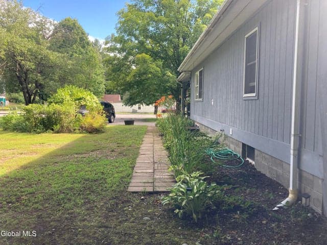 3 Whitney Avenue, Schroon Lake, NY, photo 4