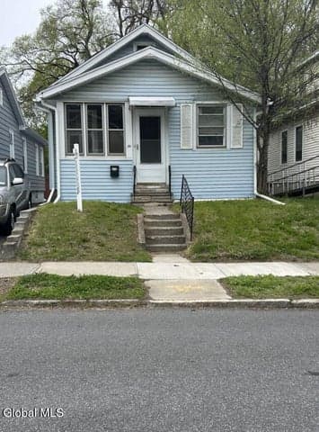 30 Austain Avenue, Albany, NY