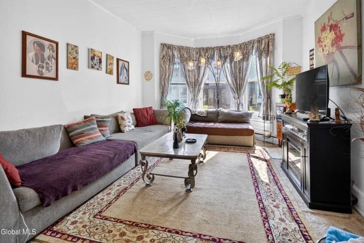 175 6th Avenue, Troy, NY, photo 3