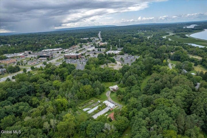 4070 River Road, Colonie, NY, photo 5