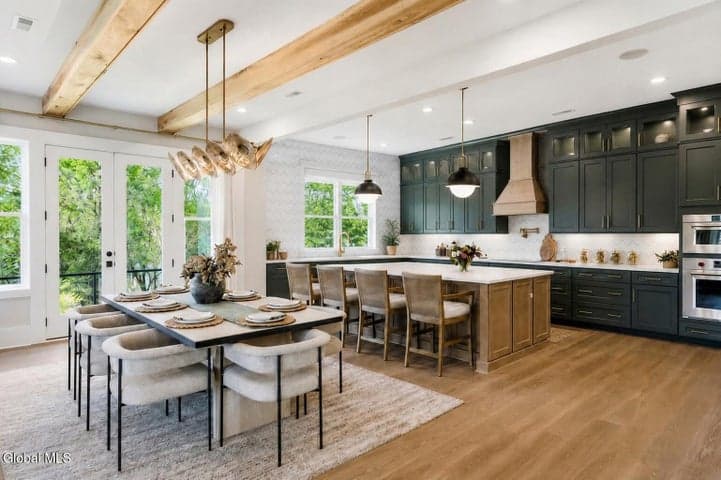 3 Brad Court, Saratoga Springs, NY, photo 3