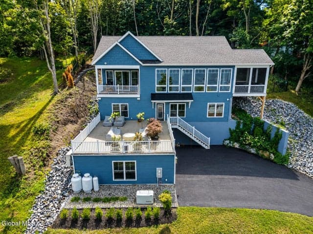 91 Rodgers Lane, Saratoga Springs, NY, photo 1