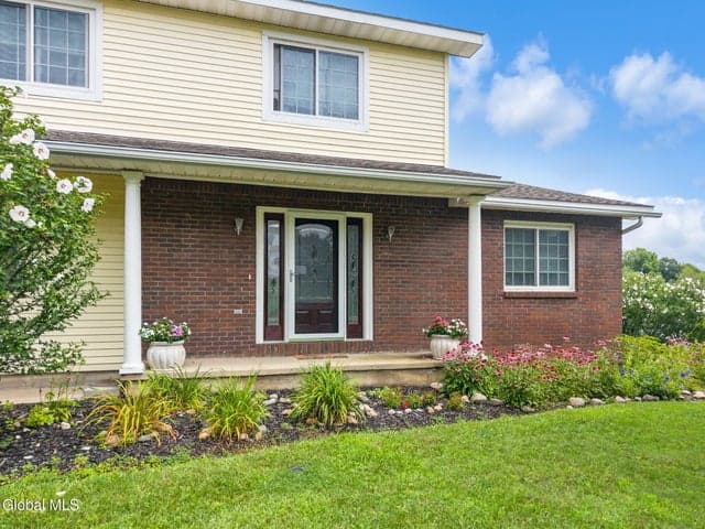 407 Hidley Road, North Greenbush, NY, photo 4