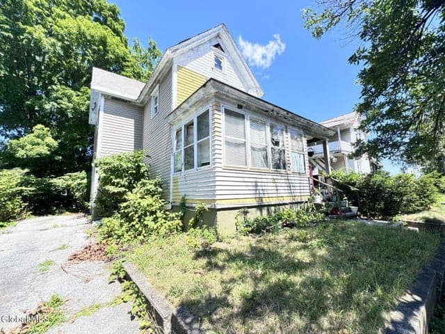 51 Knight Street, Glens Falls, NY