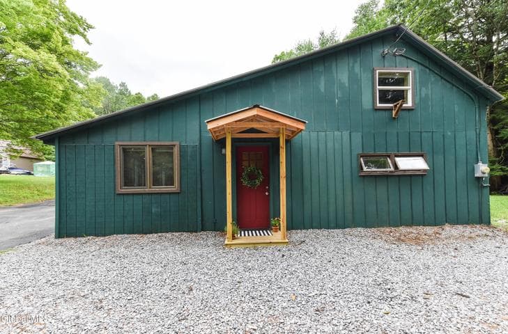 148 Lake Tour Road, Lake Luzerne, NY, photo 4