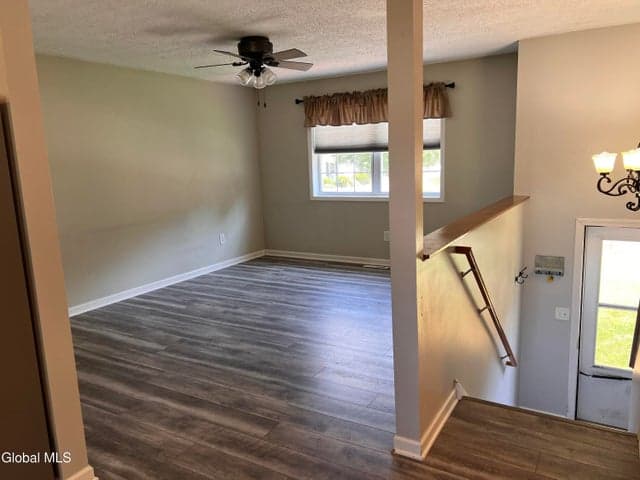 14 Hilton Drive, Moreau, NY, photo 3