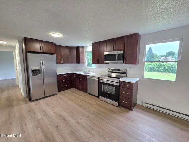 12 New Britain Drive, Wilton, NY, photo 2