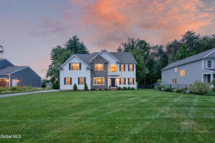 120 Plum Poppy N, Malta, NY, photo 2
