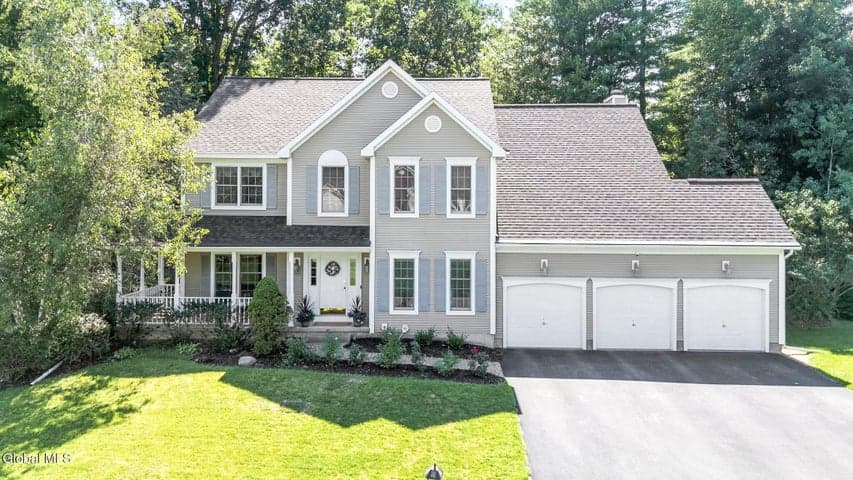 67 Gullane Drive, Slingerlands, NY, photo 1