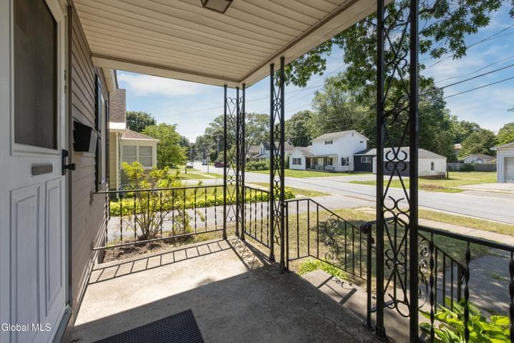 31 Wright Street, Hudson Falls, NY, photo 3