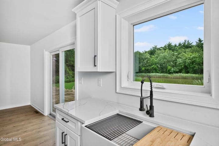11 McDermott Road, Mechanicville, NY, photo 5