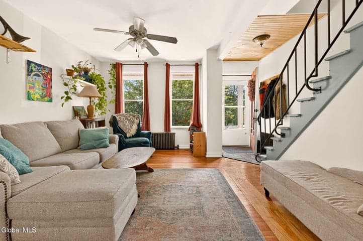 33 Grove Avenue, Albany, NY, photo 4