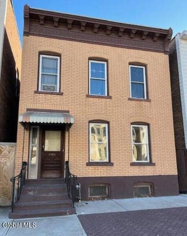 358 4th Street, Troy, NY, photo 1