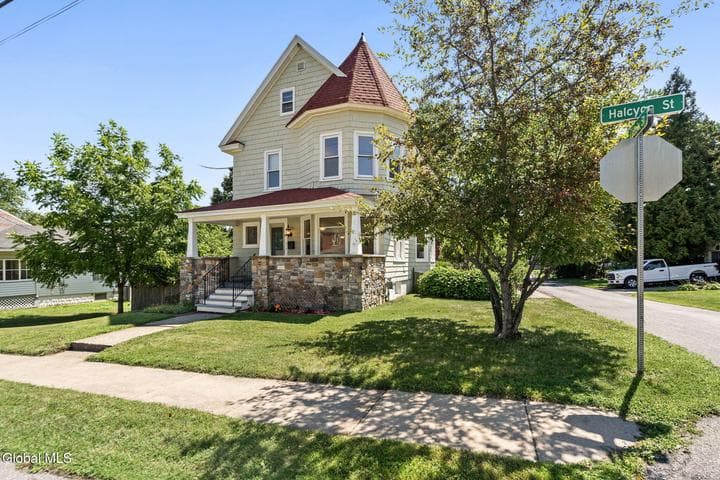 24 Halcyon Street, Scotia, NY, photo 2