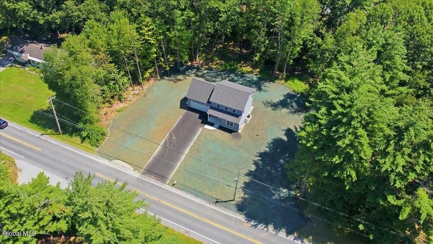 61 Jones Road, Wilton, NY, photo 3