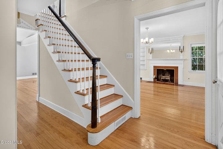 6 Loudon Parkway, Loudonville, NY, photo 2