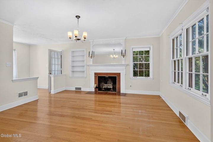6 Loudon Parkway, Loudonville, NY, photo 3