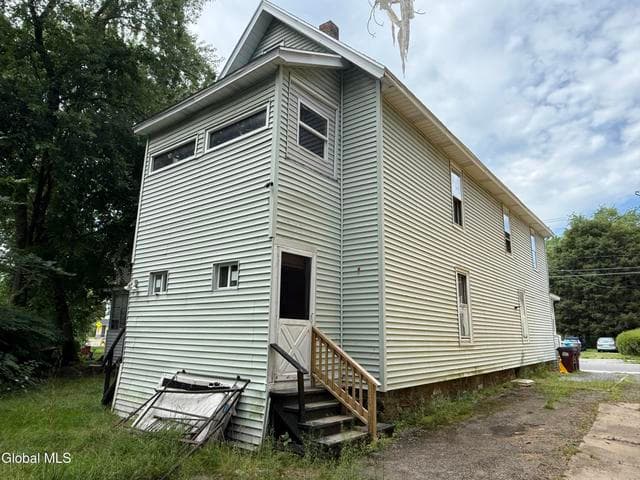242 Bleecker Street, Gloversville, NY, photo 4