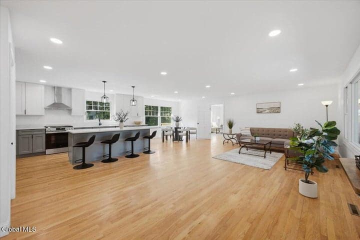 1 Garrison Road, Queensbury, NY, photo 2
