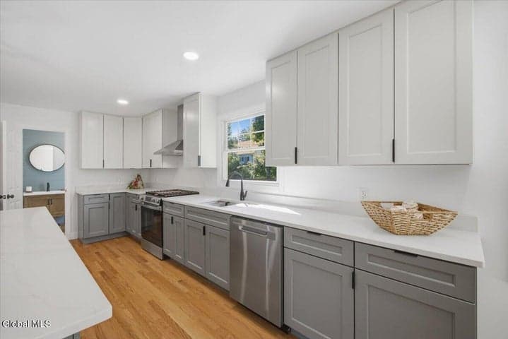 1 Garrison Road, Queensbury, NY, photo 5