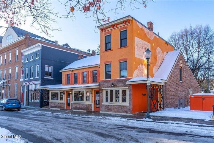 16 Exchange Street, Glens Falls, NY, photo 2