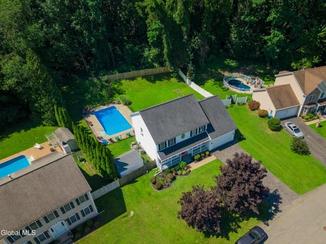 12 Sarah Court, Albany, NY, photo 3