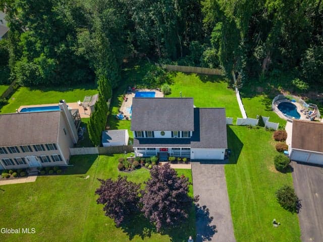 12 Sarah Court, Albany, NY, photo 4