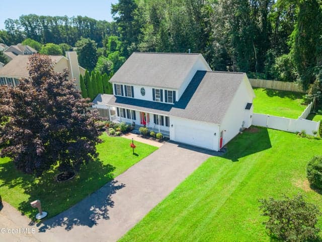 12 Sarah Court, Albany, NY, photo 1