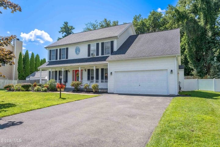 12 Sarah Court, Albany, NY, photo 2