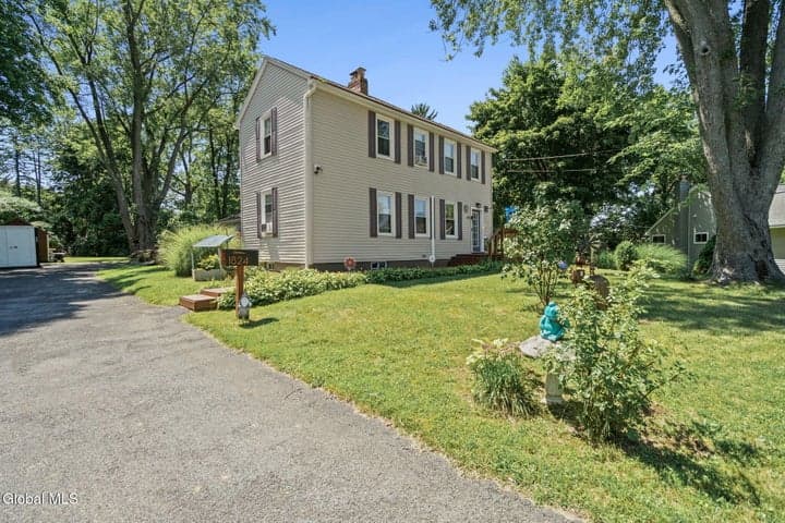 1824 Hillside Avenue, Niskayuna, NY, photo 2