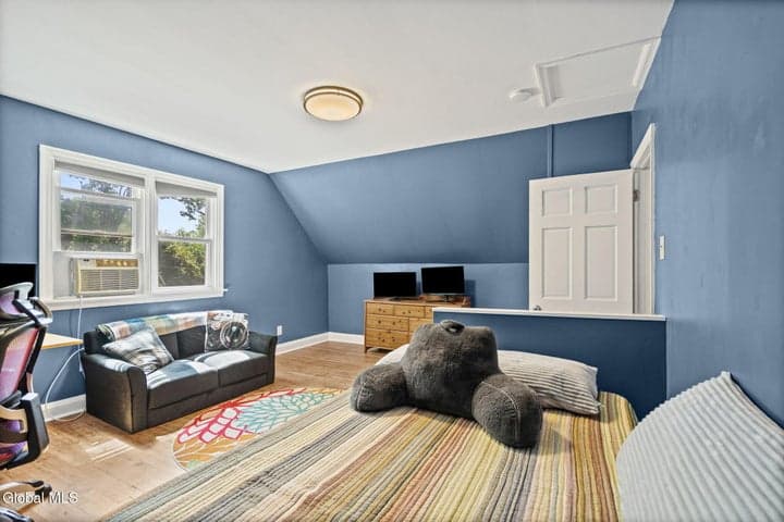 1824 Hillside Avenue, Niskayuna, NY, photo 3