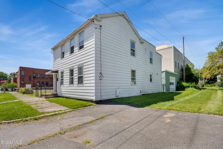 209 1st Avenue, Watervliet, NY, photo 2